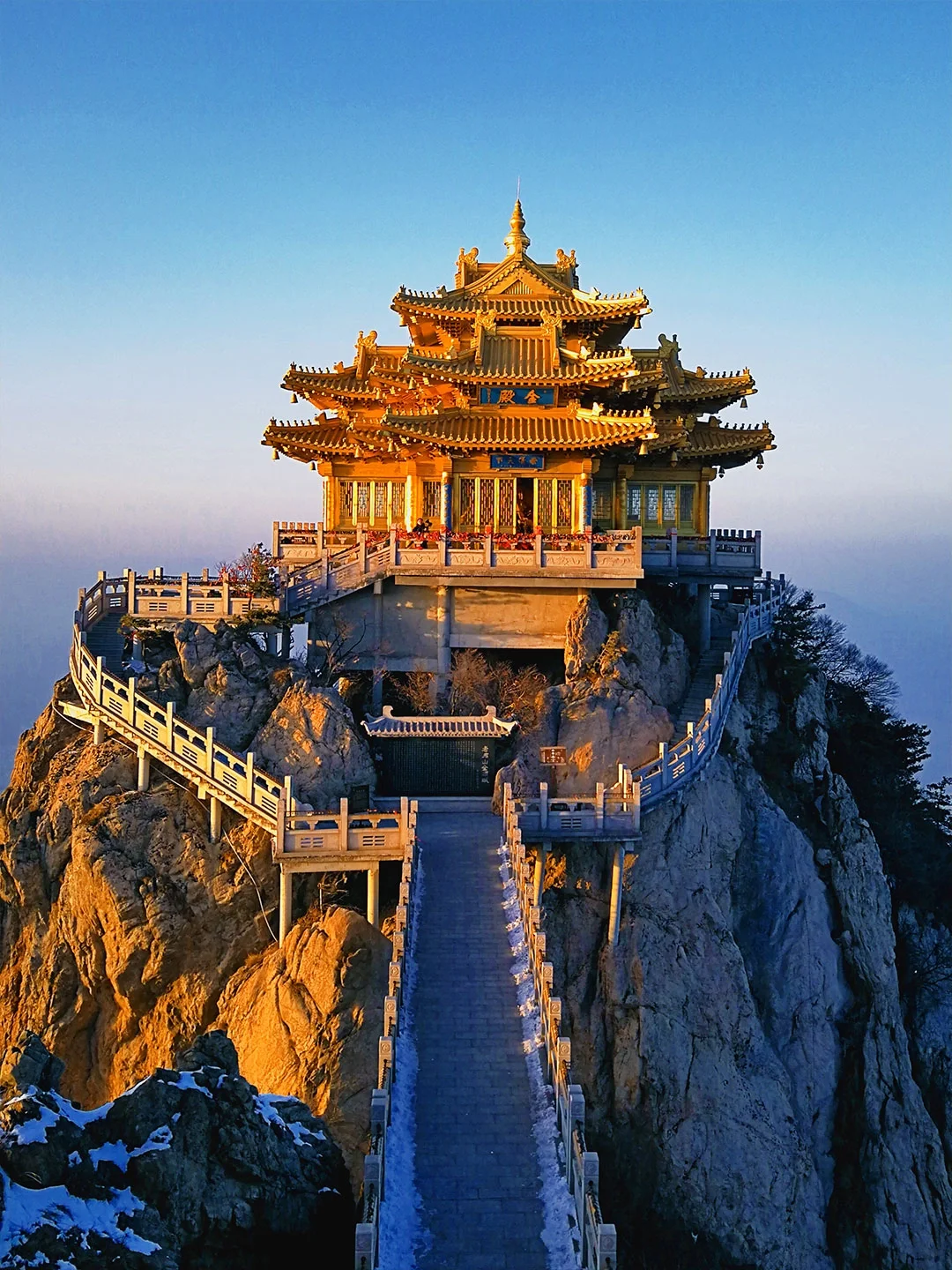 冬季的老君山太美了！