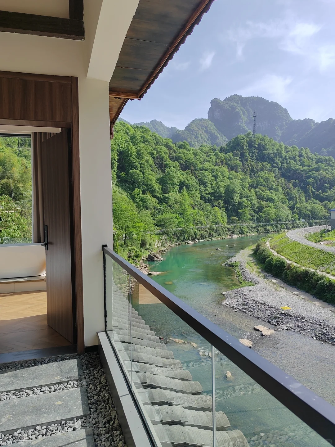 这应该是五一人最少懒人最友好的5A景区吧