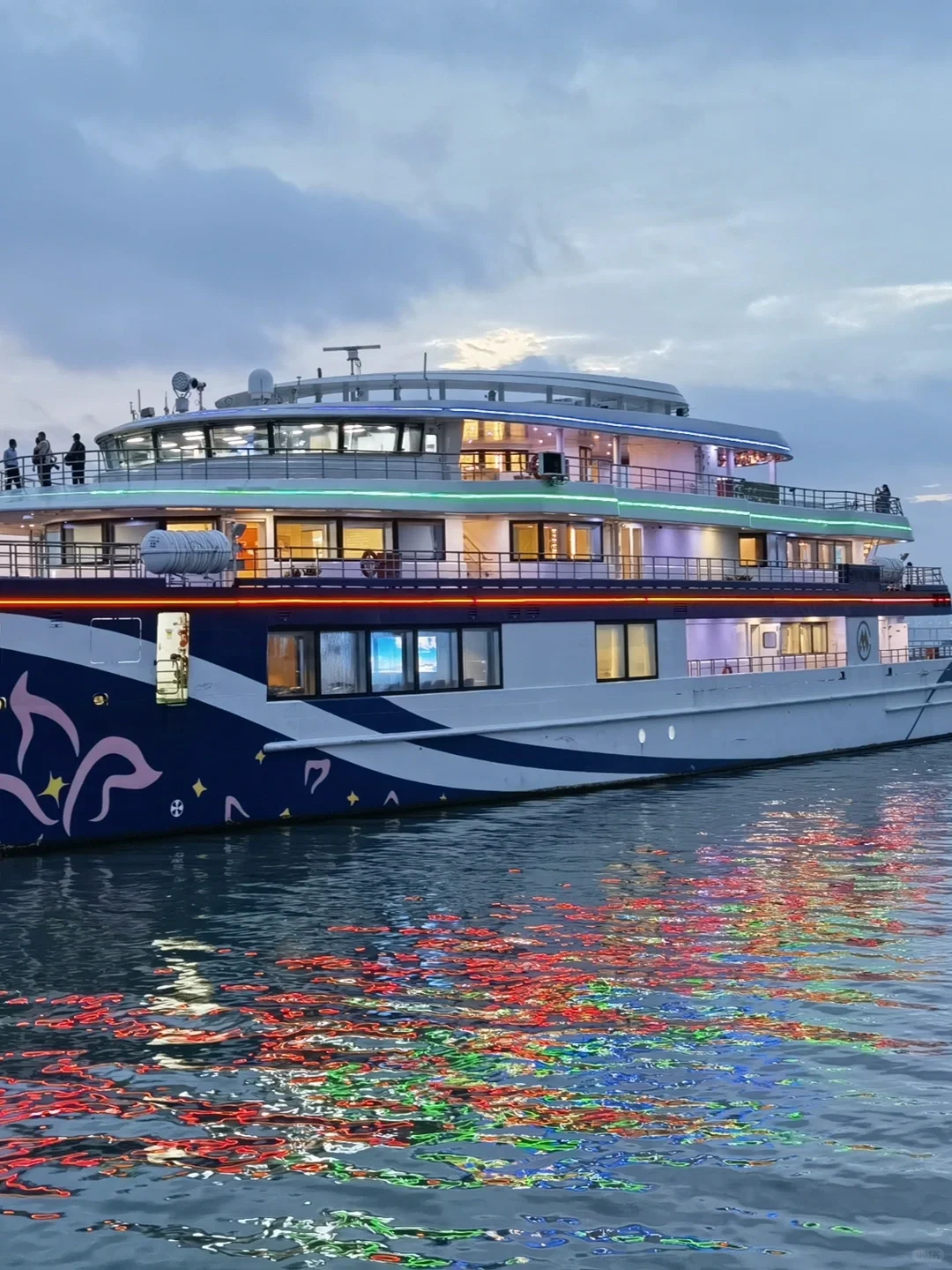 天呐天呐，在深圳居然有性价比这么高的邮轮