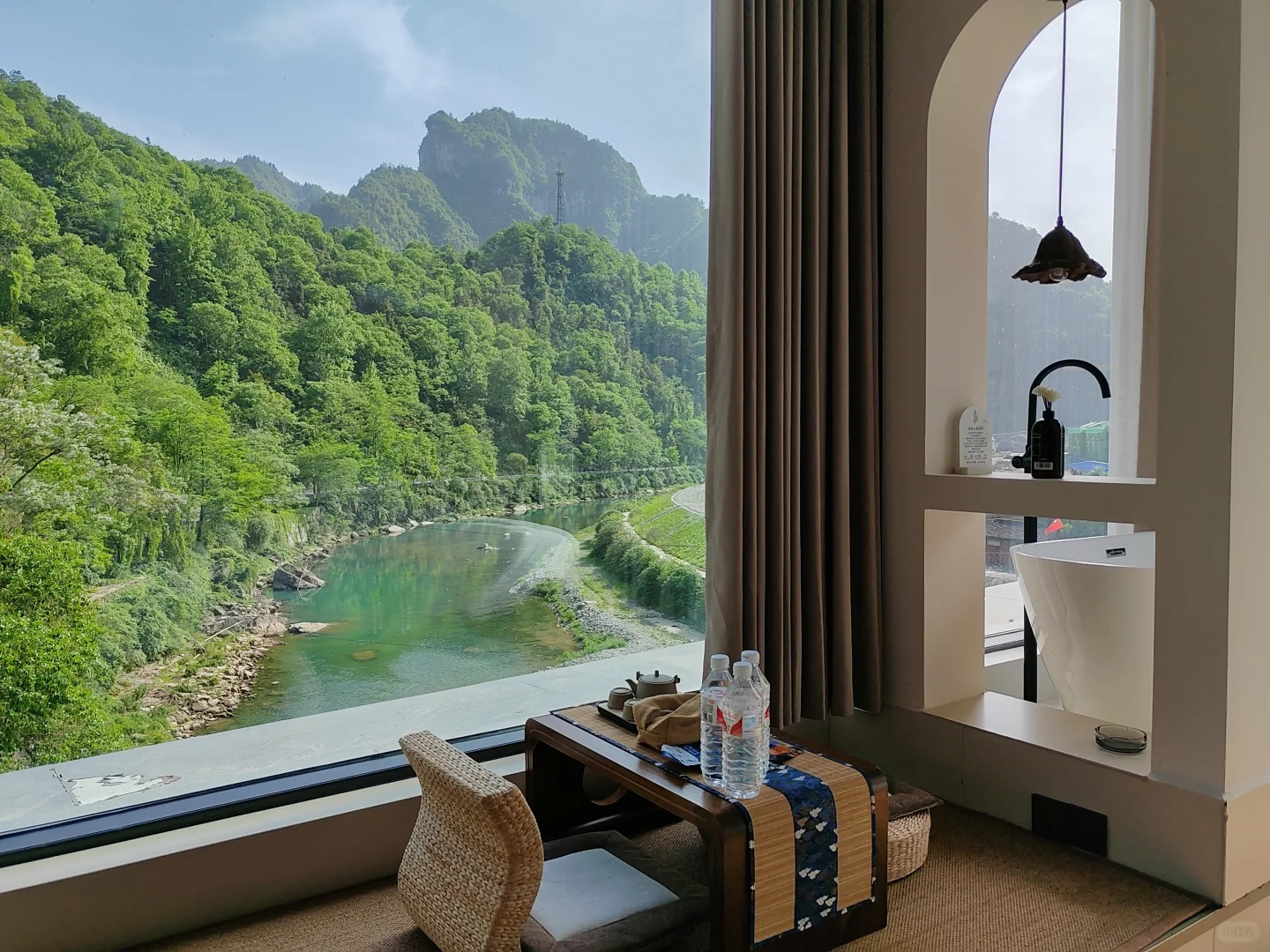 这应该是五一人最少懒人最友好的5A景区吧