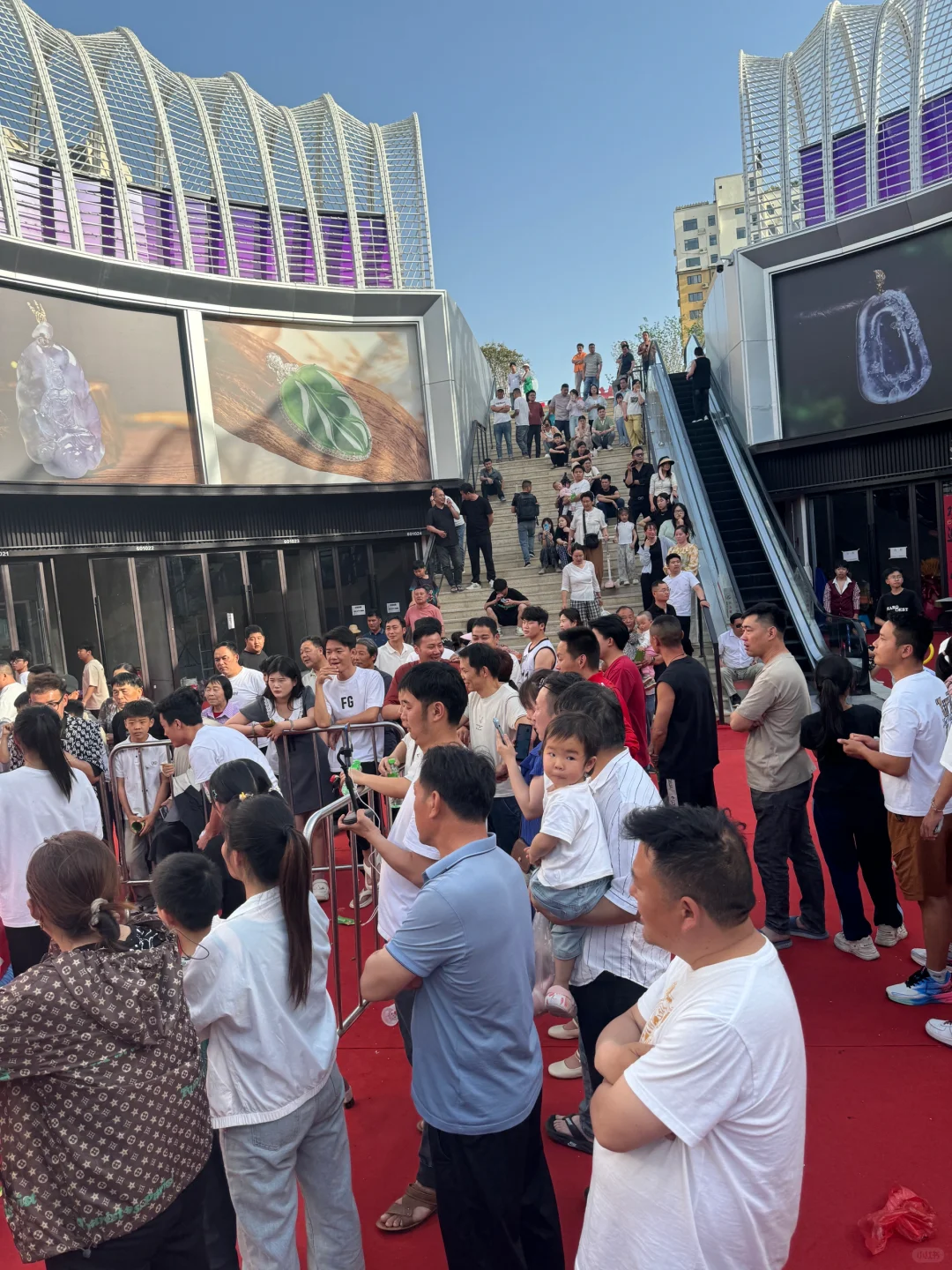 石佛寺开窍了😅把“玉石文化”发展成5A景区！