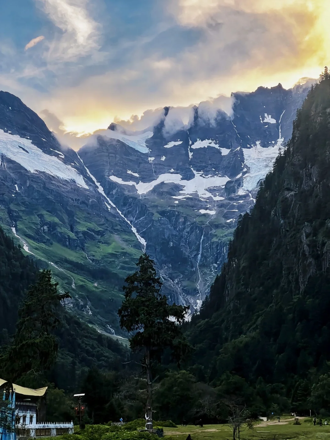 🏔️人间仙境雨崩｜此生必去的徒步圣地全攻略