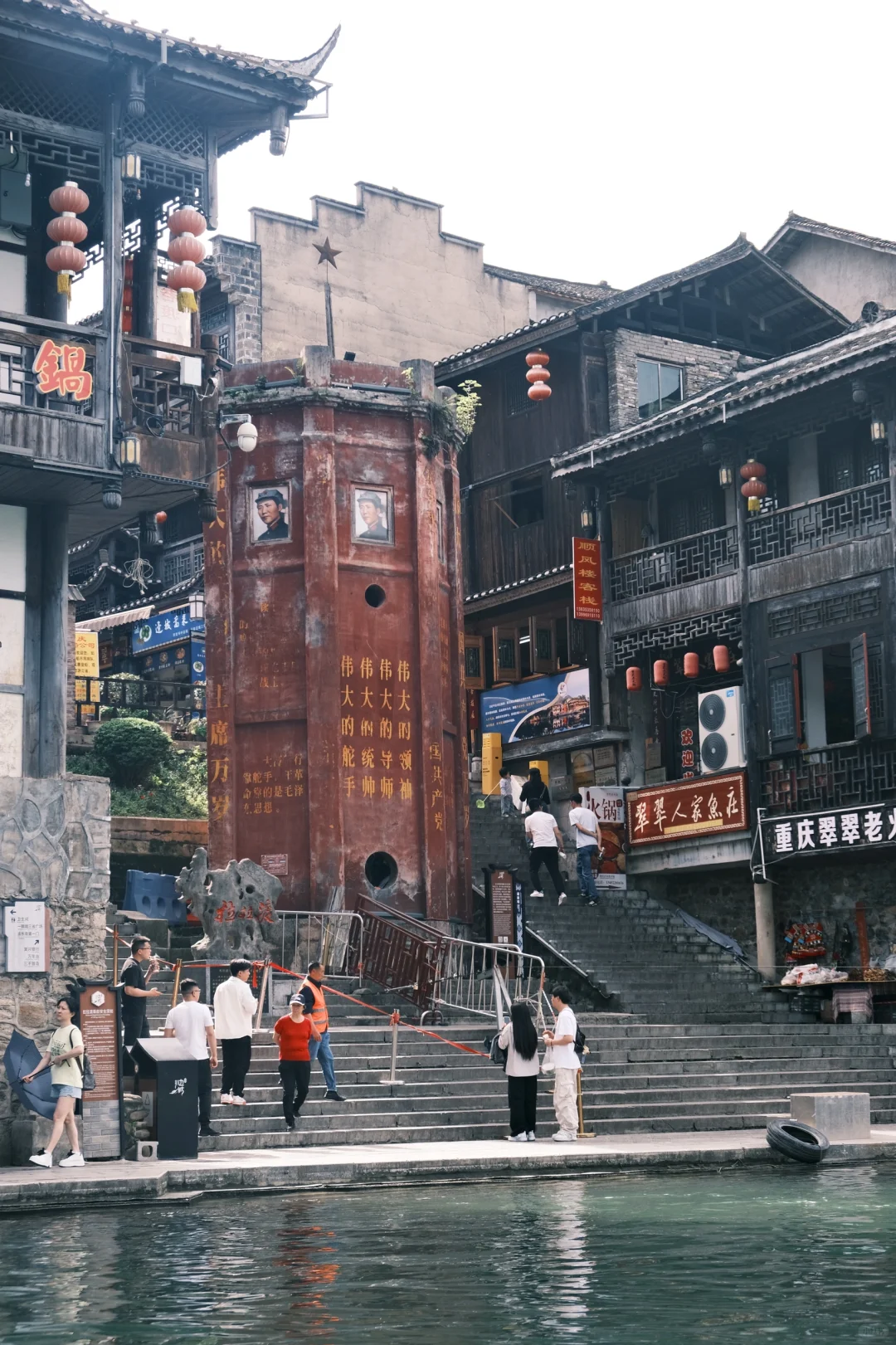 听劝｜嫌凤凰古城人多的来茶峒，体验更好👍