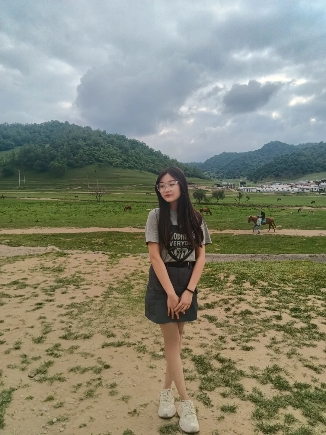 陇县关山草原风景区