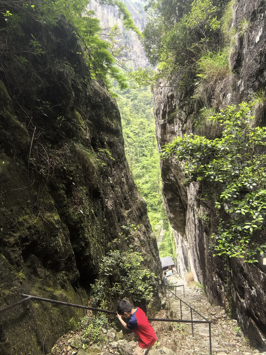 五一假期的雁荡山，玩了几个小时没碰到游客