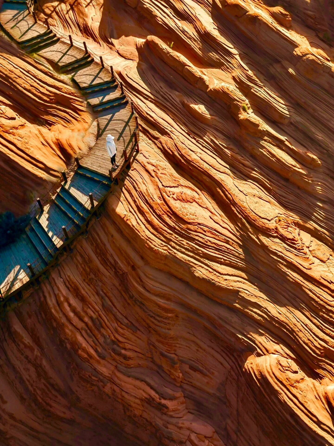 《国家地理》没骗我!最震撼的羚羊谷竟在陕北!