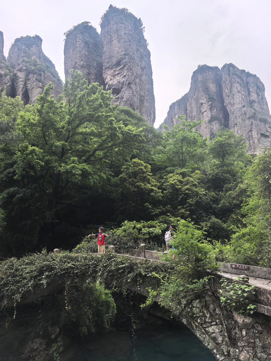 五一假期的雁荡山，玩了几个小时没碰到游客