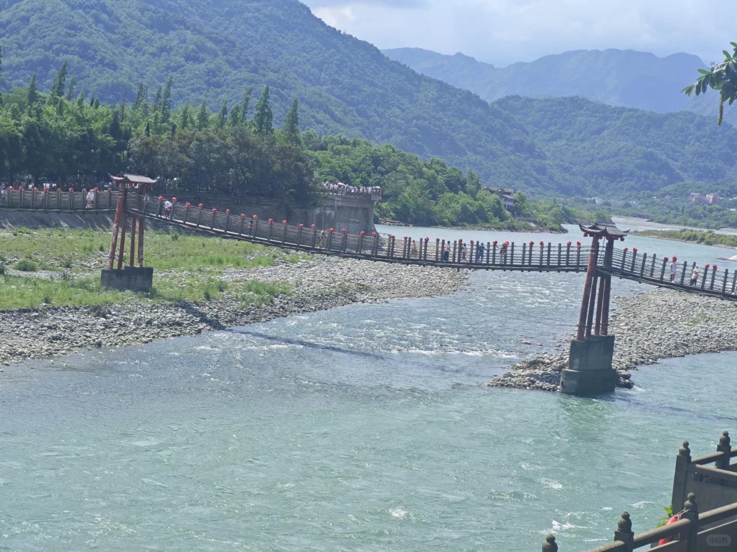 两千多年的水利工程来看啦