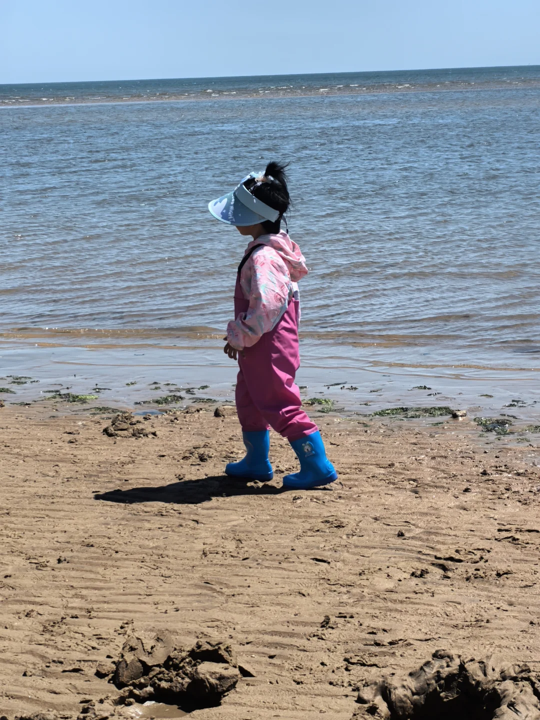 五一时候带娃东戴河玩水