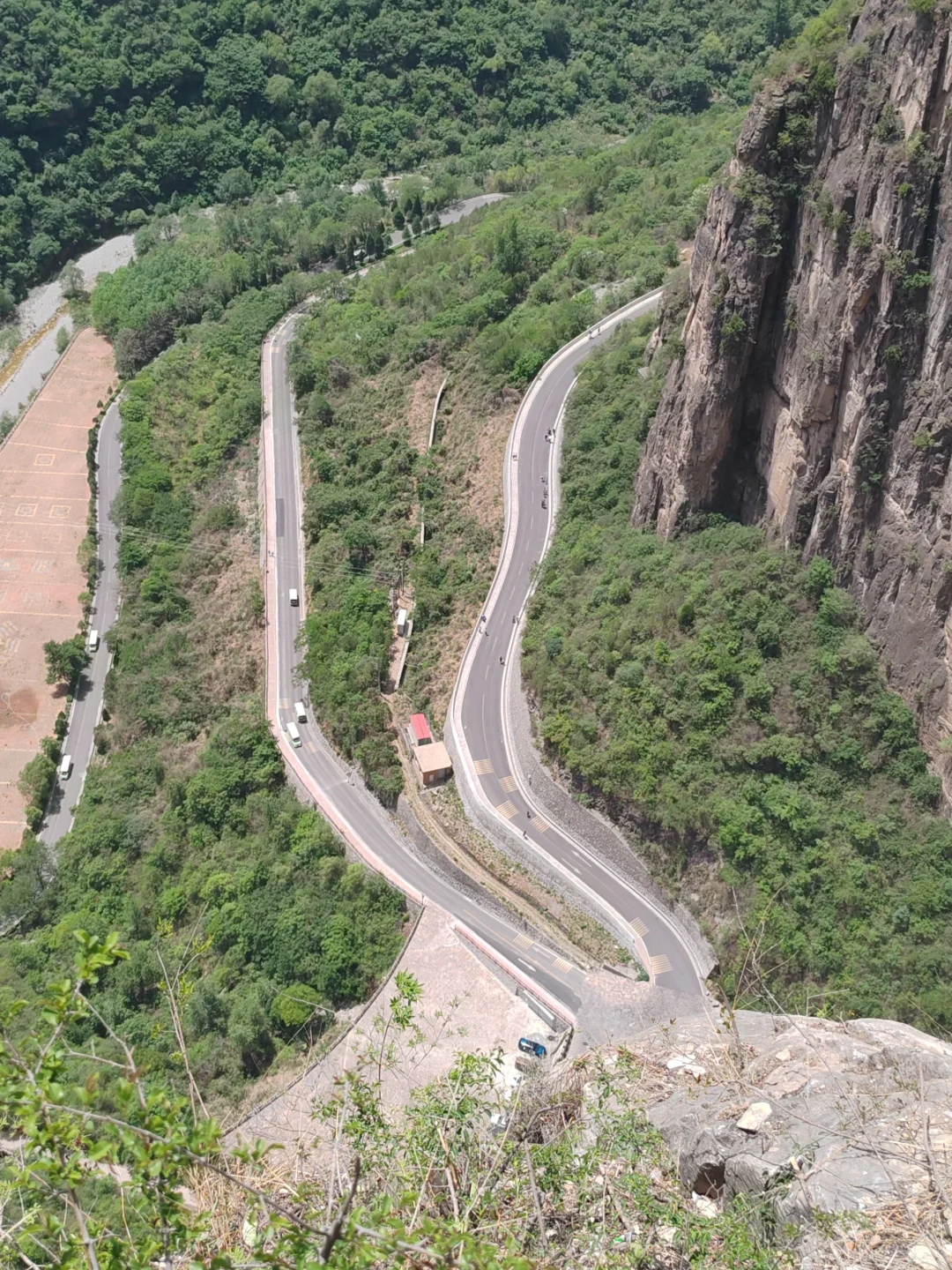 大学生特种兵极限挑战！