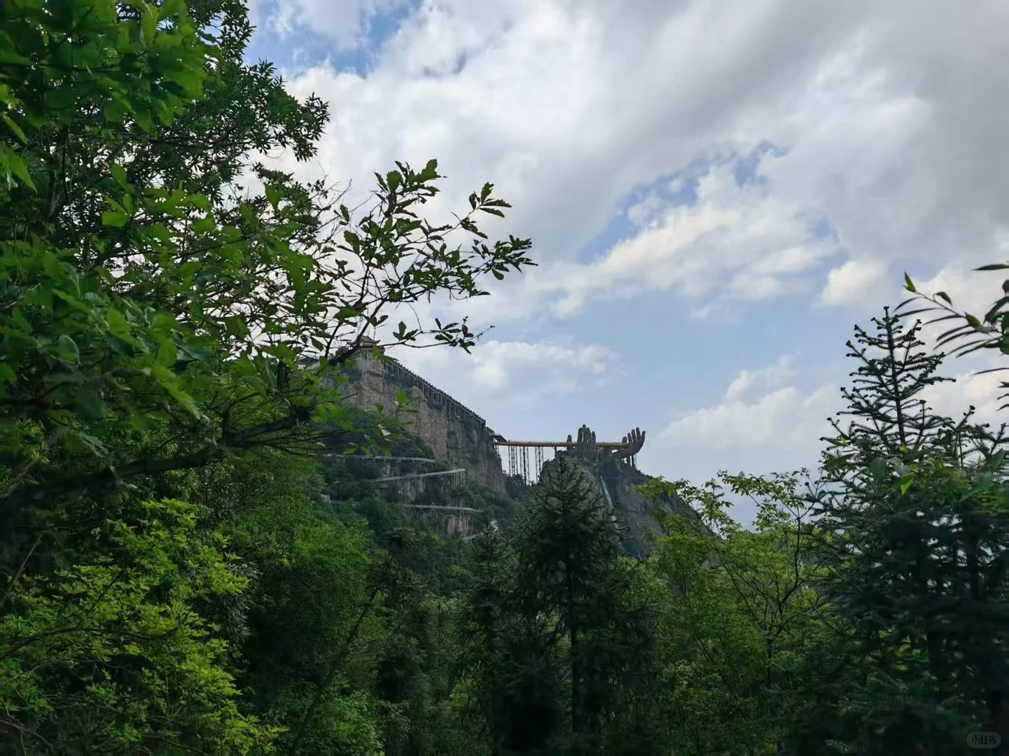 五一的假期要结束了