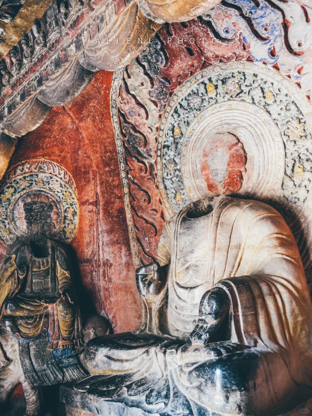 在响堂山石窟，做一场南北朝的华美残梦……