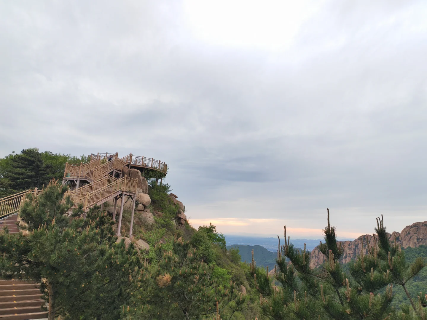 五峰三盘，今朝看