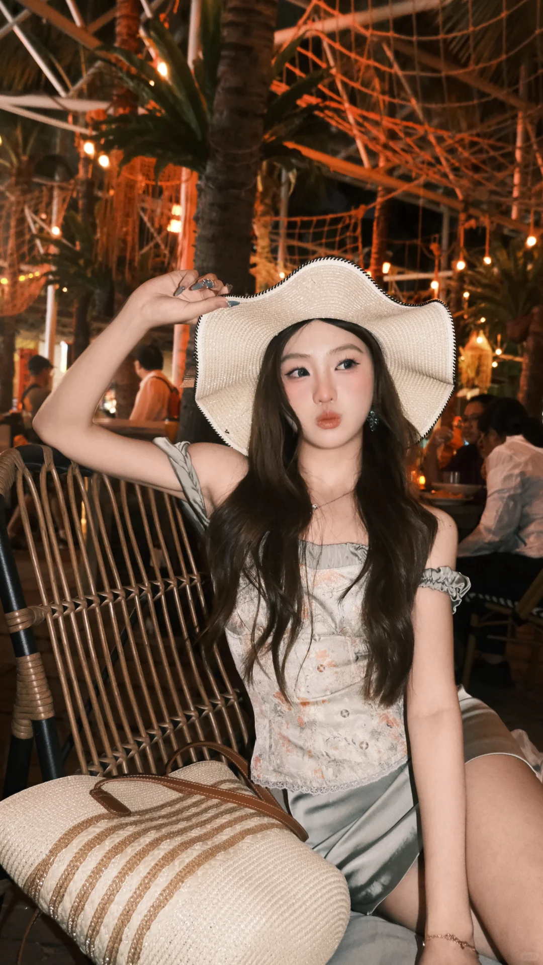 女大学生4月错峰游三亚，两天仅花1000+