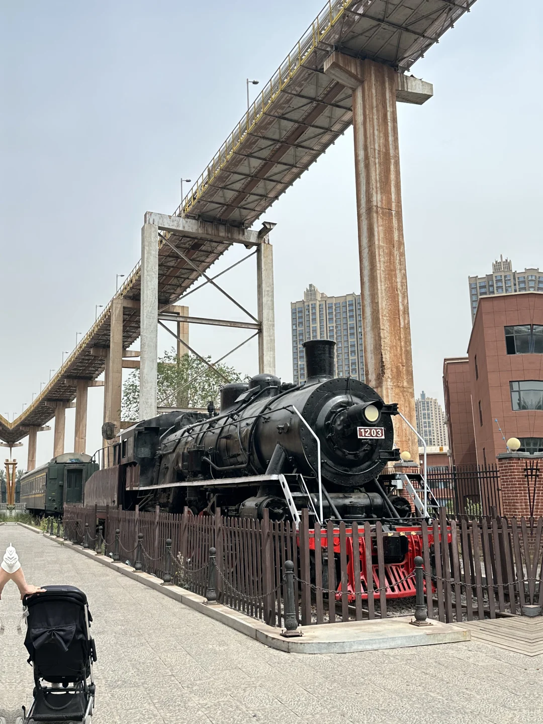 邯郸｜遛娃分享—钢花风情街