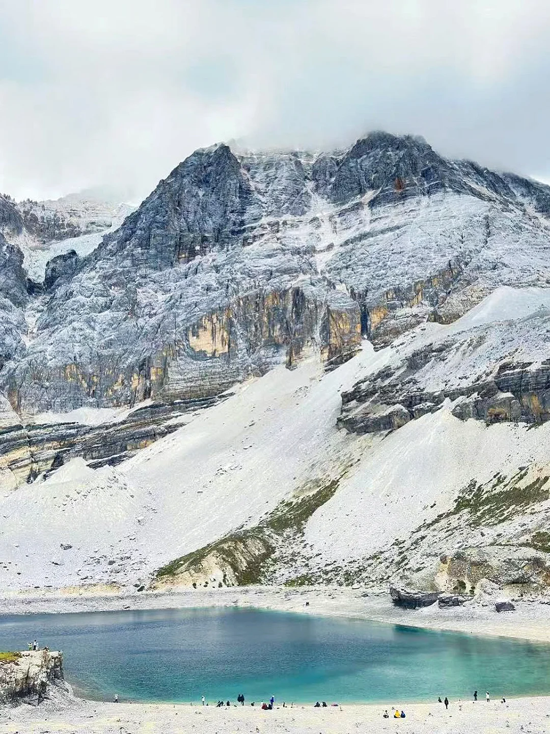 稻城亚丁🏔️的夏天美的像部电影一样🎬～