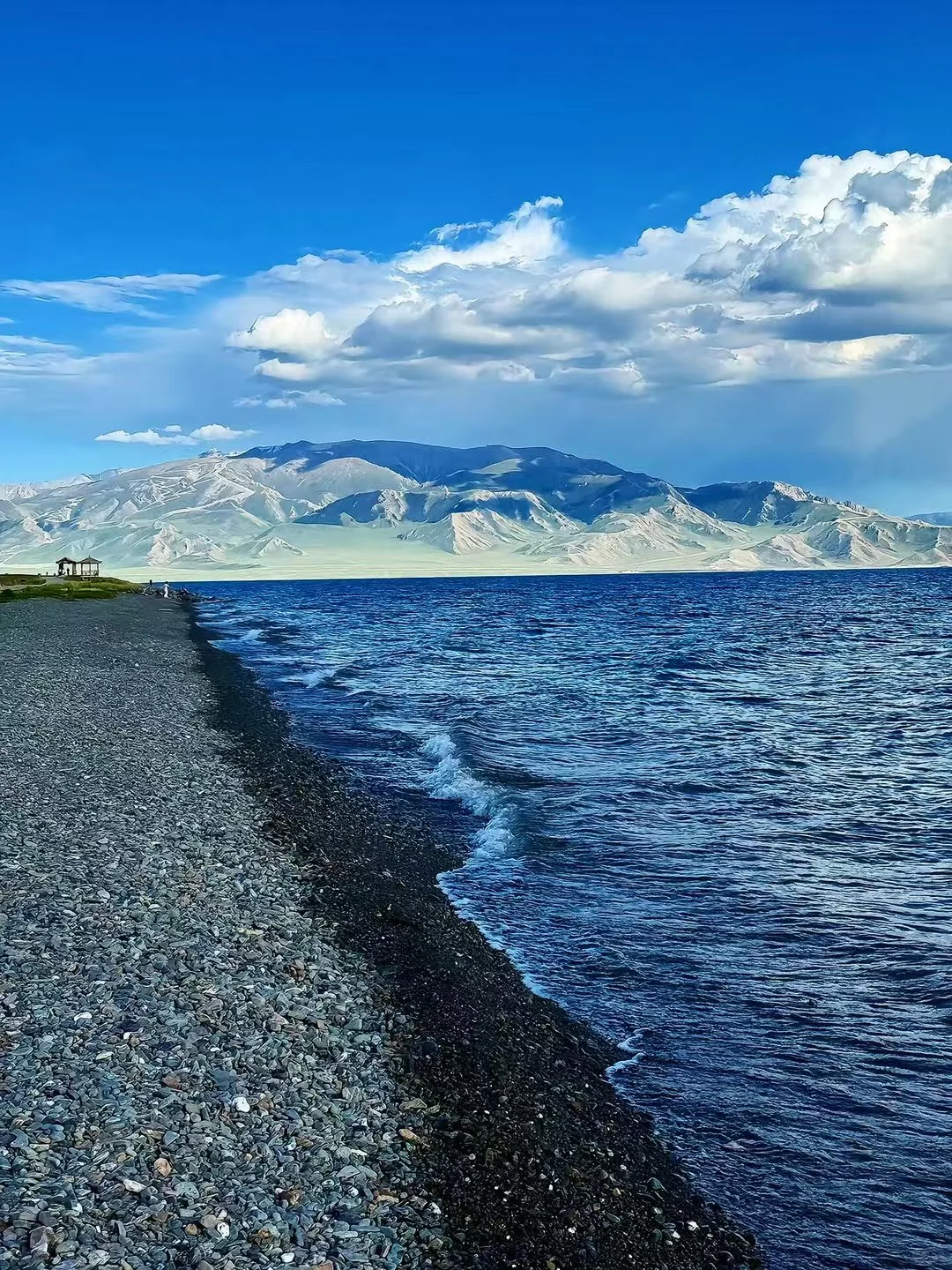 为什么5月去赛里木湖最合适？