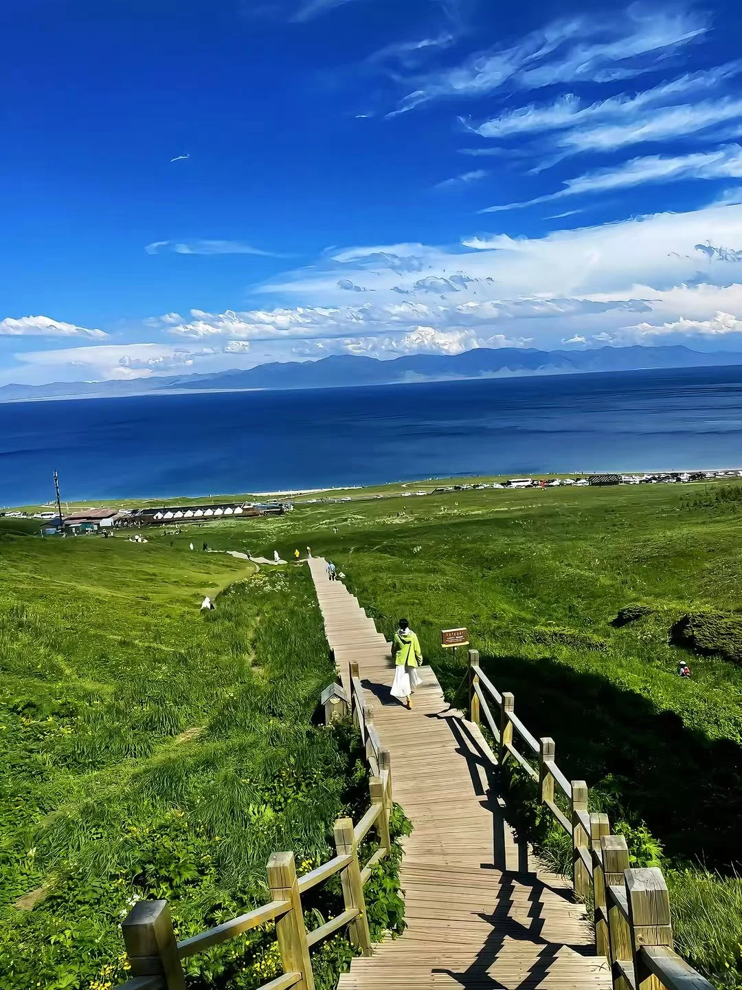 为什么5月去赛里木湖最合适？