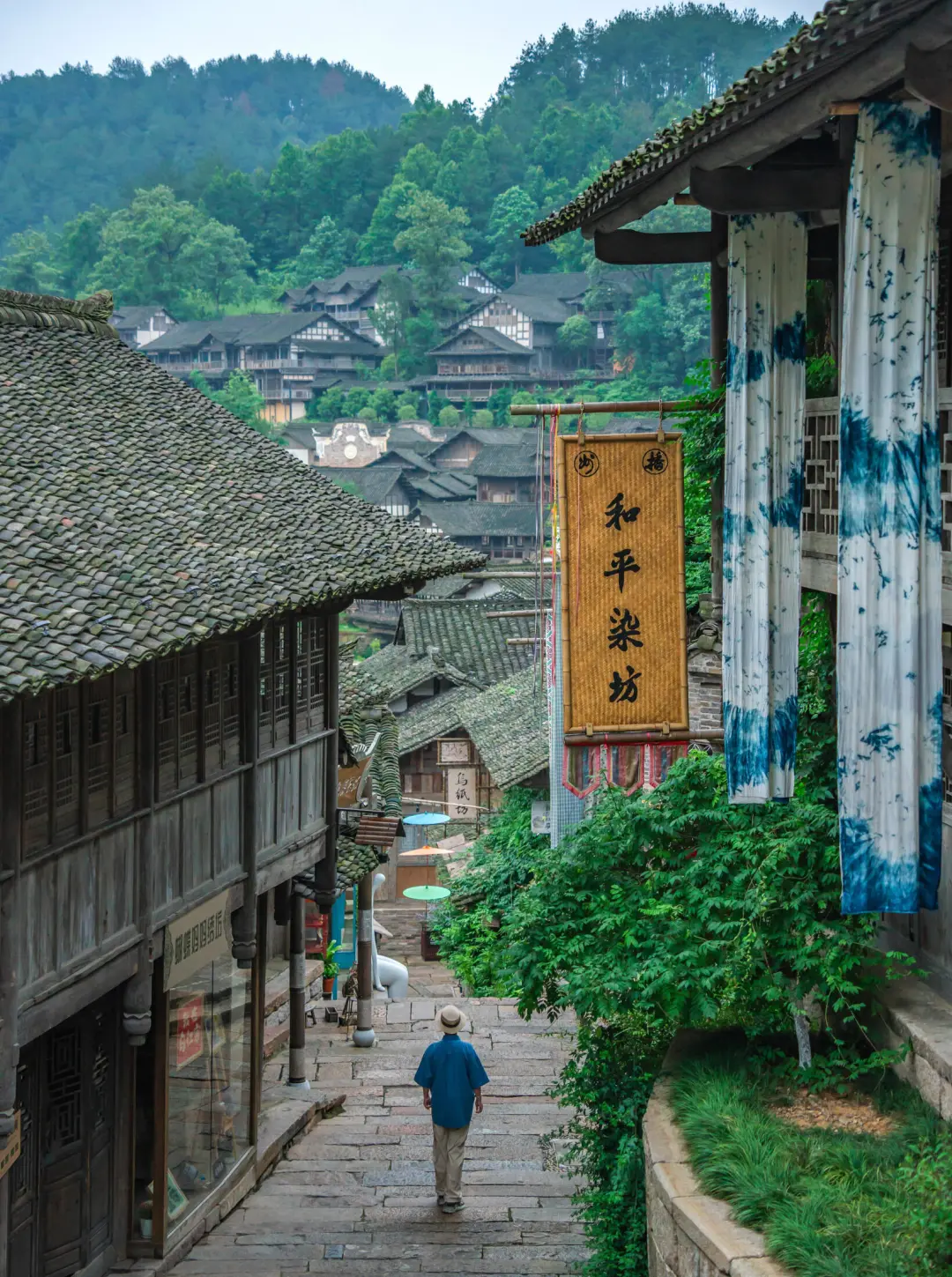 有山有水的地方，心就定住了