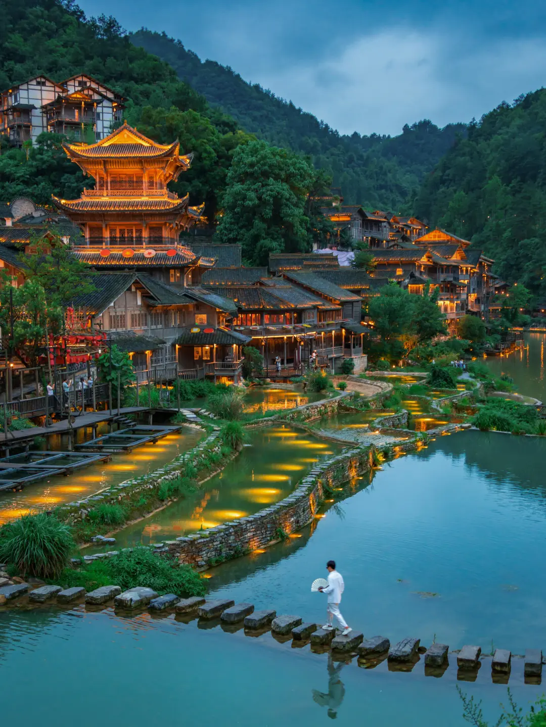 有山有水的地方，心就定住了