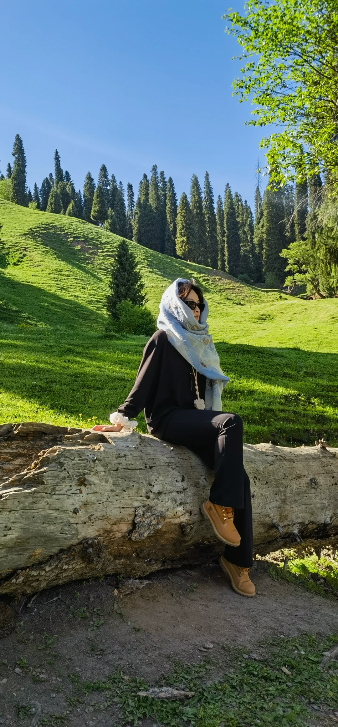 教你不露脸在库尔德宁留下美照！