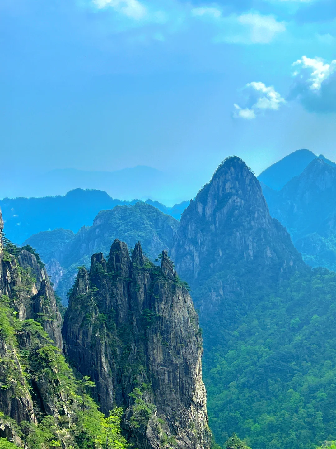 还在犹豫黄山值不值得去？看完你就明白了