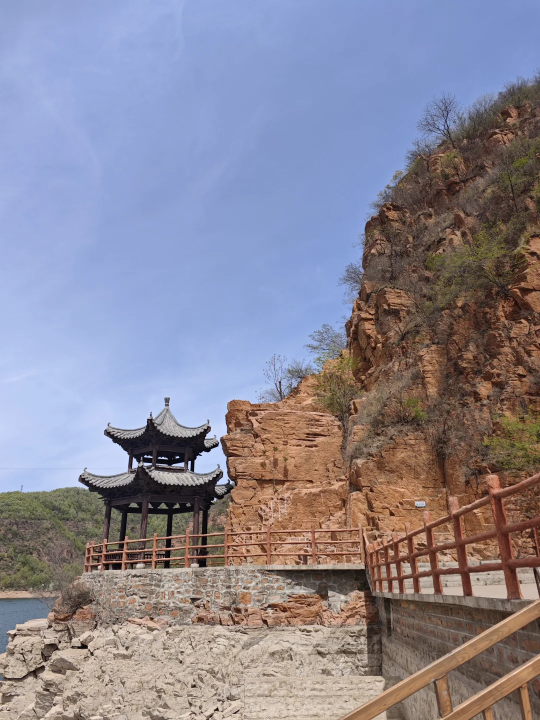 京娘湖一日游，尽量还是少坐车太贵了！