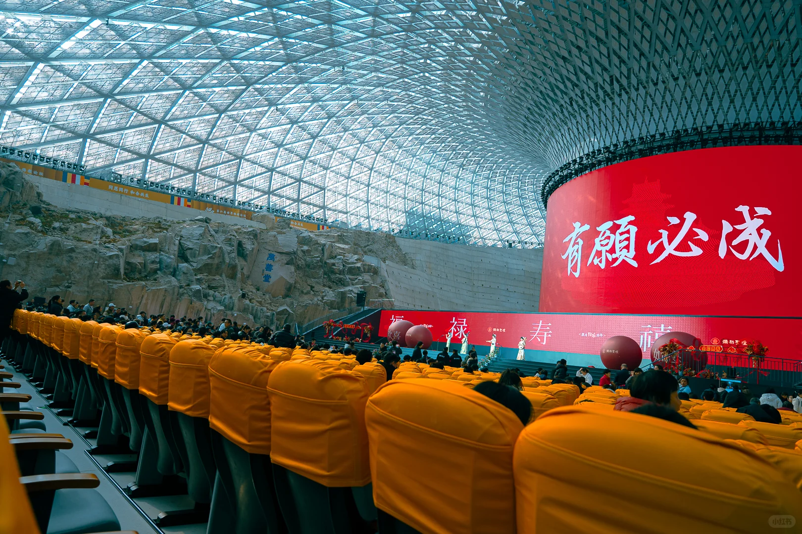 宁波｜超震撼的云顶天宫 -弥勒圣坛❗️