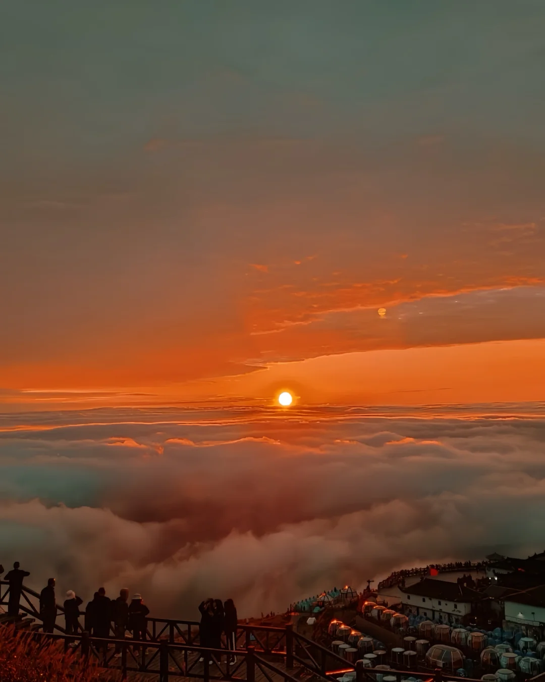 一句向云端 我来了武功山