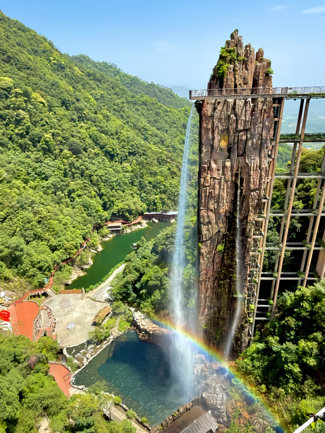 在广东‼️我很少用“震撼”来形容一个地方