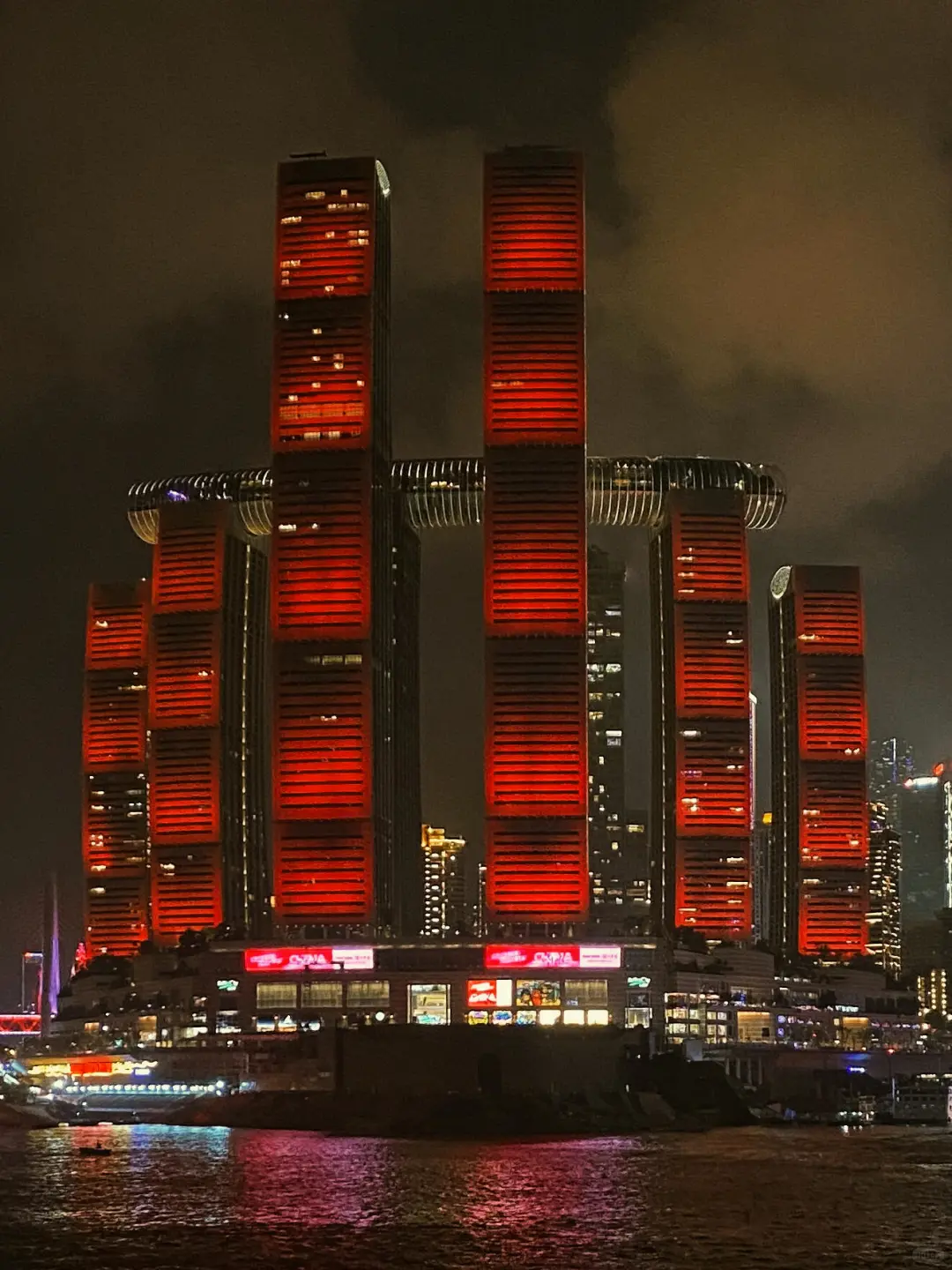 山城的浪漫永不停歇🌹