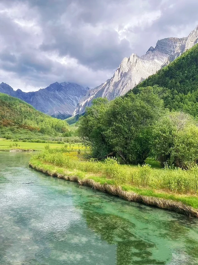 〃接下来的稻城亚丁快要鲨疯了。。。