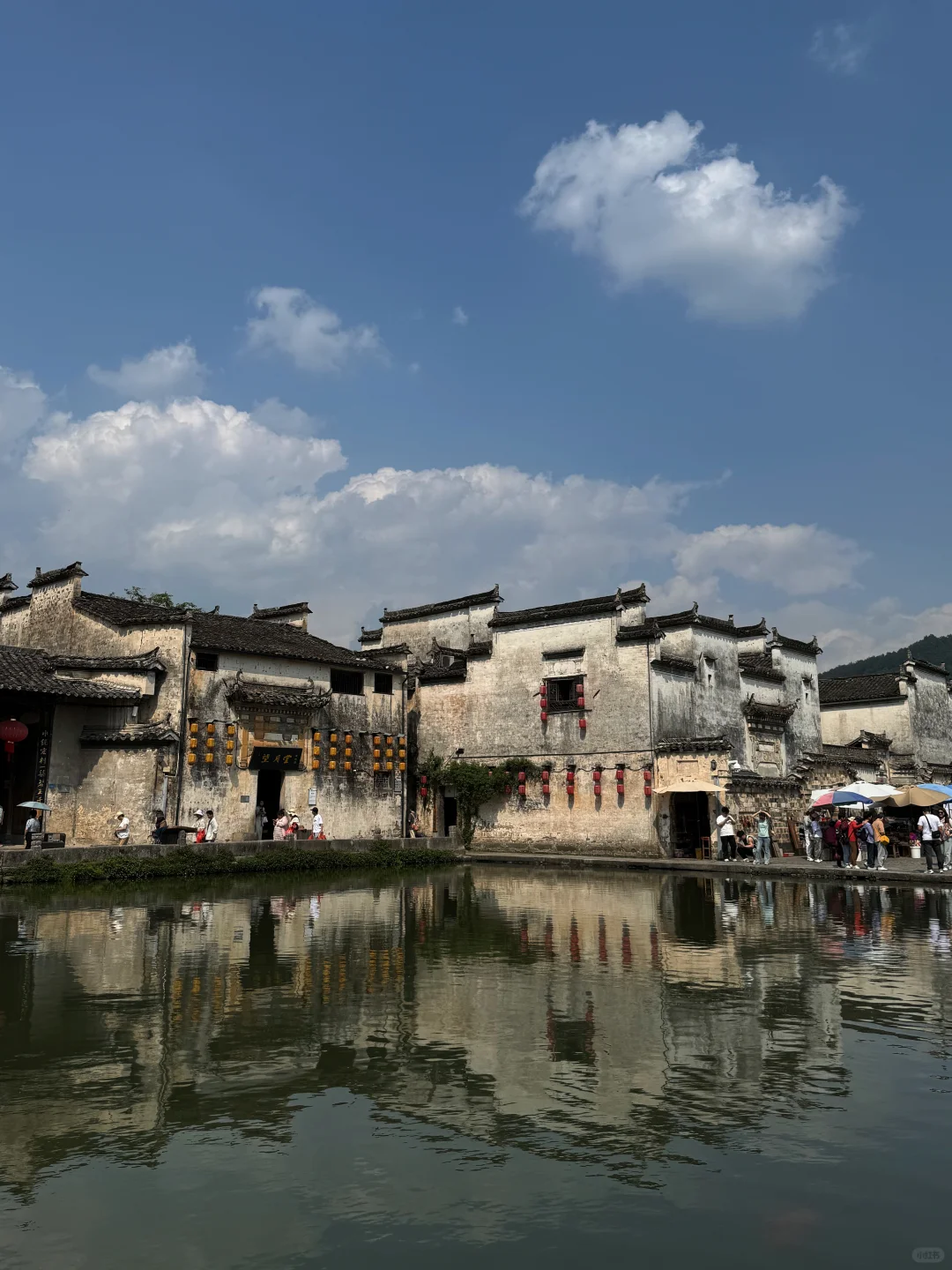 别再只爬黄山了,还有水墨宏村呢