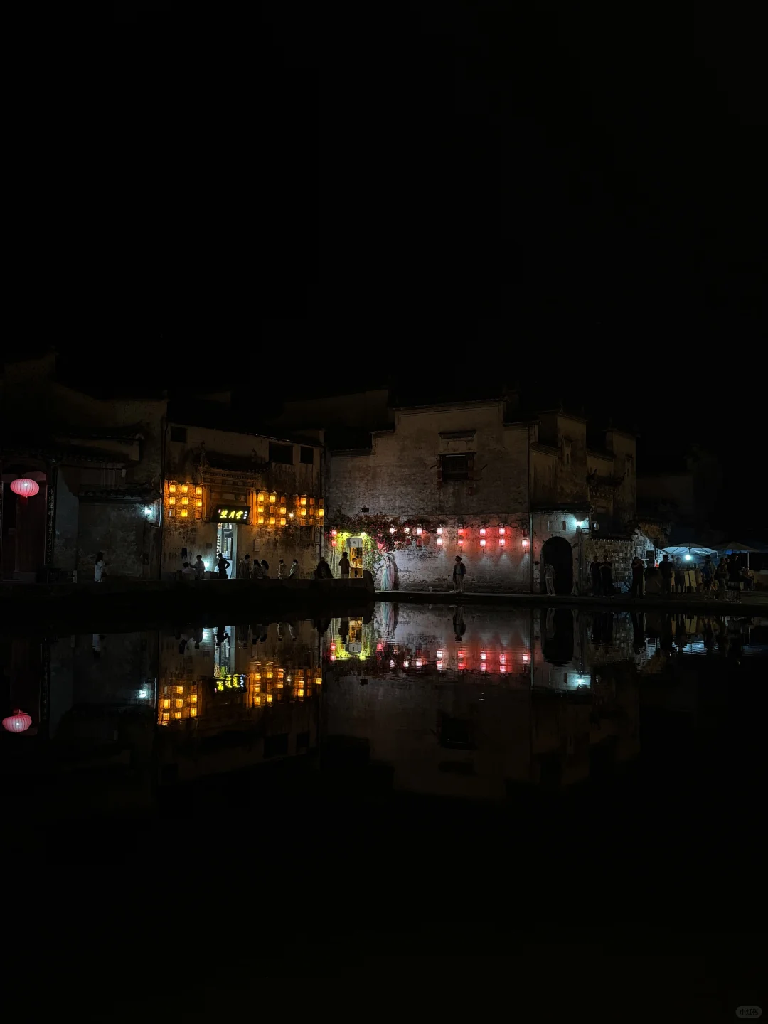 别再只爬黄山了,还有水墨宏村呢