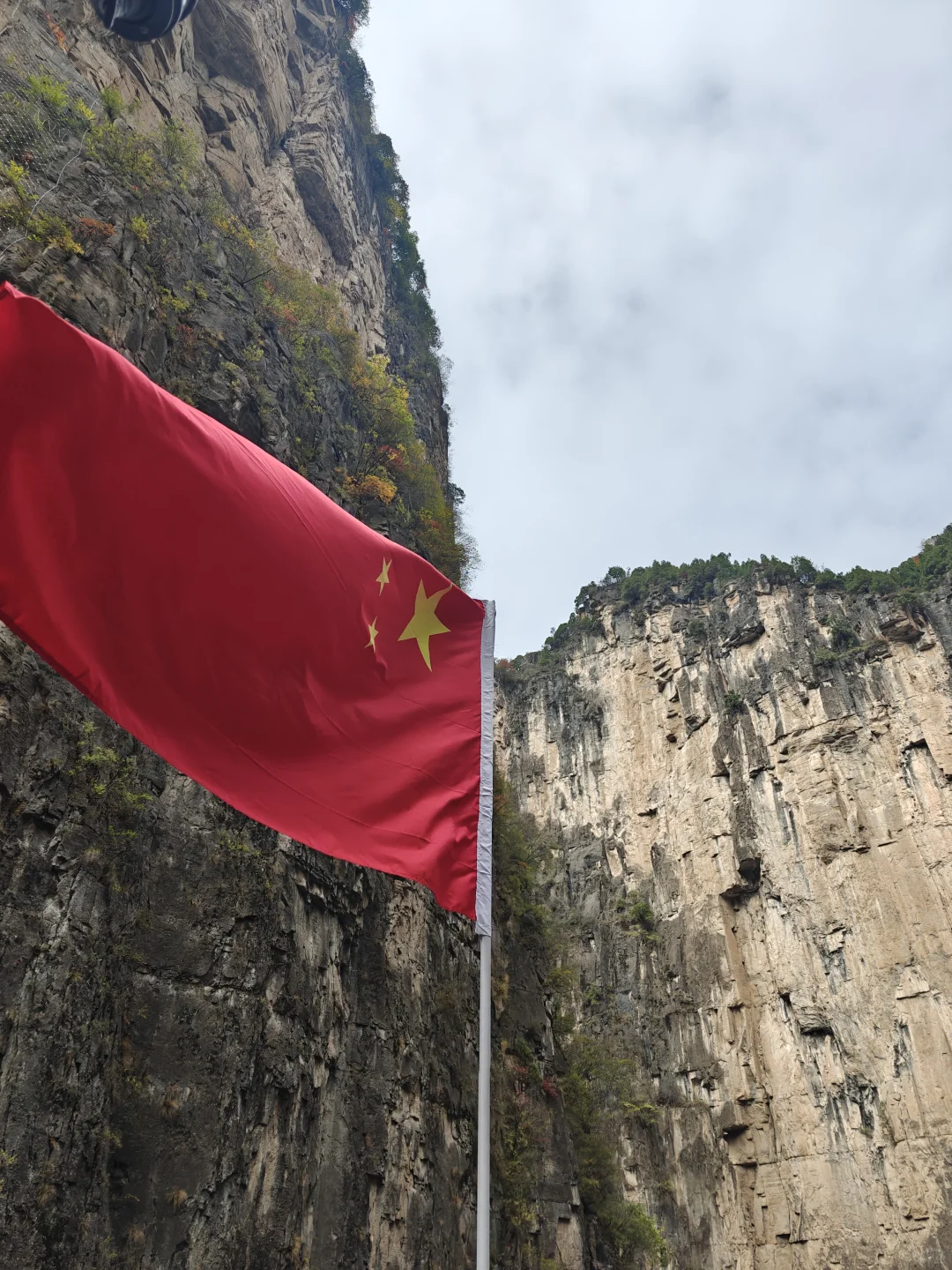 五一过后错峰游八泉峡，爽到飞起！