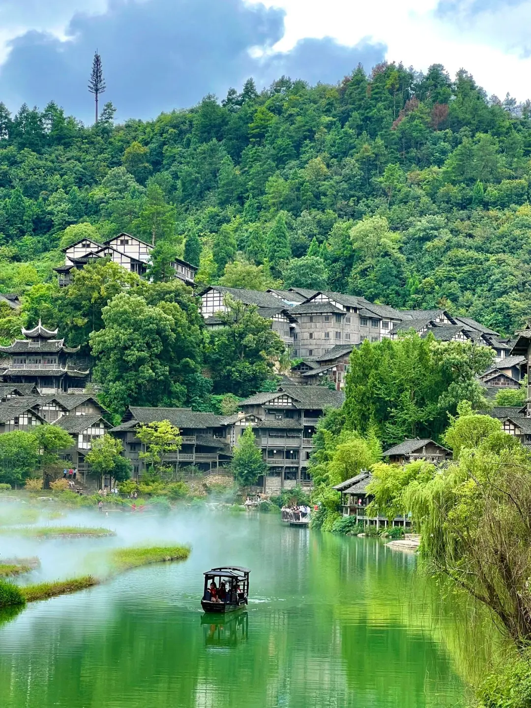 本以为崇左很适合遛娃了，直到去了小七孔！