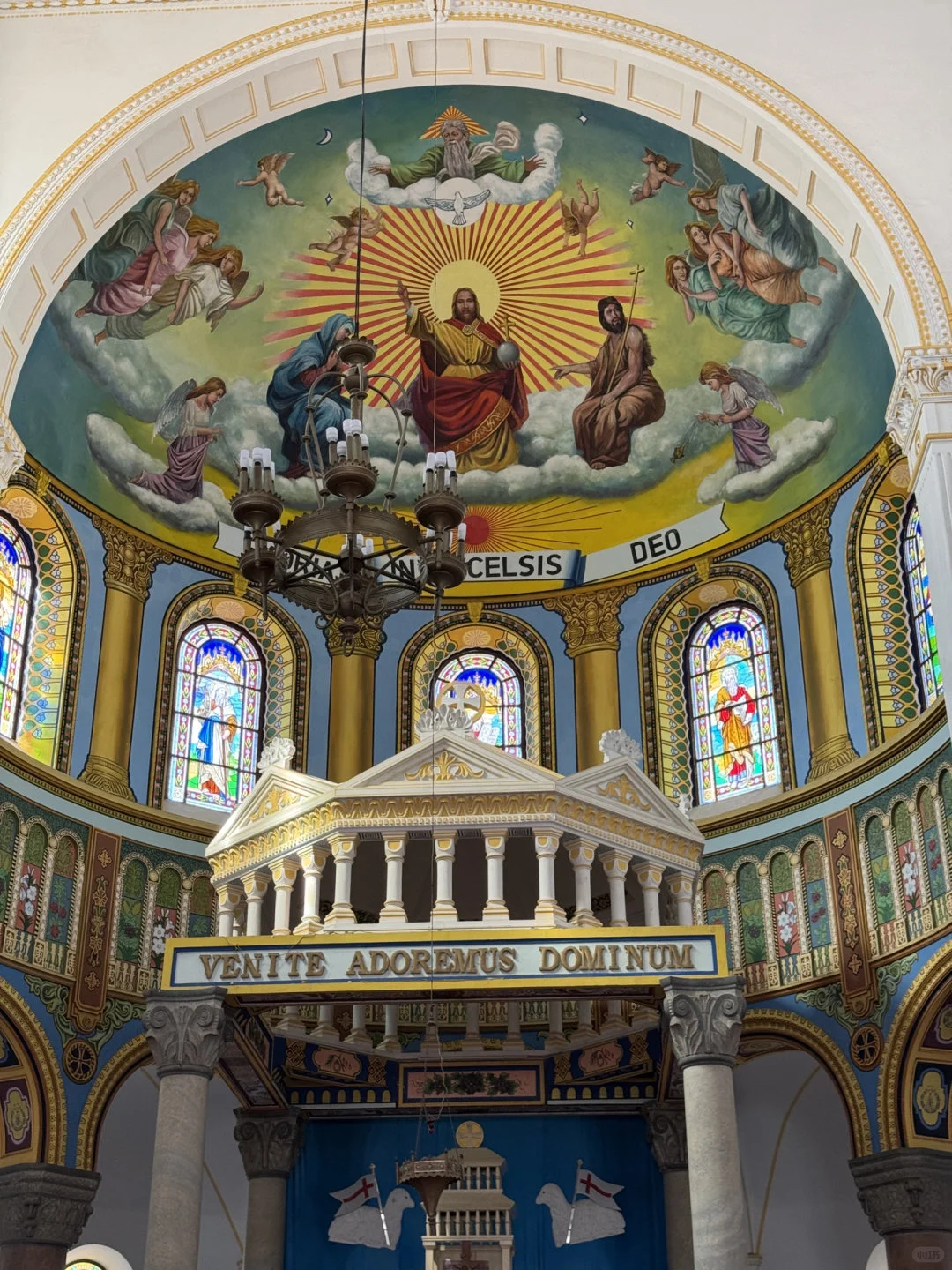 看看你们相册里的教堂