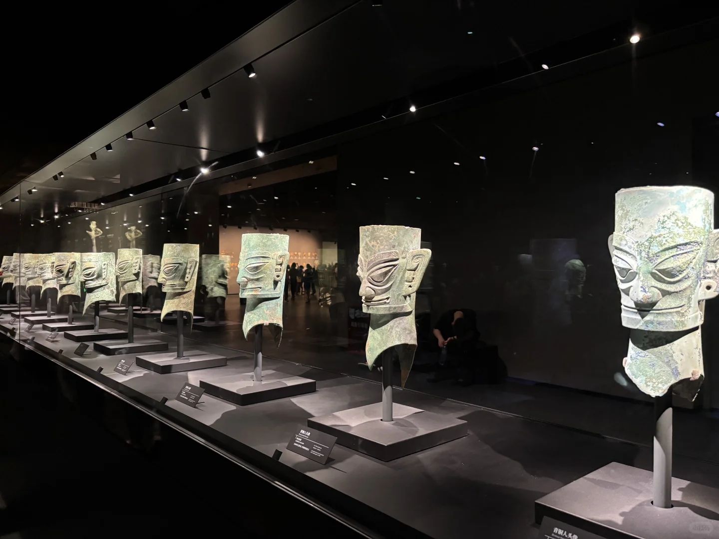 五一四川精华游：九寨沟四姑娘山熊猫基地三