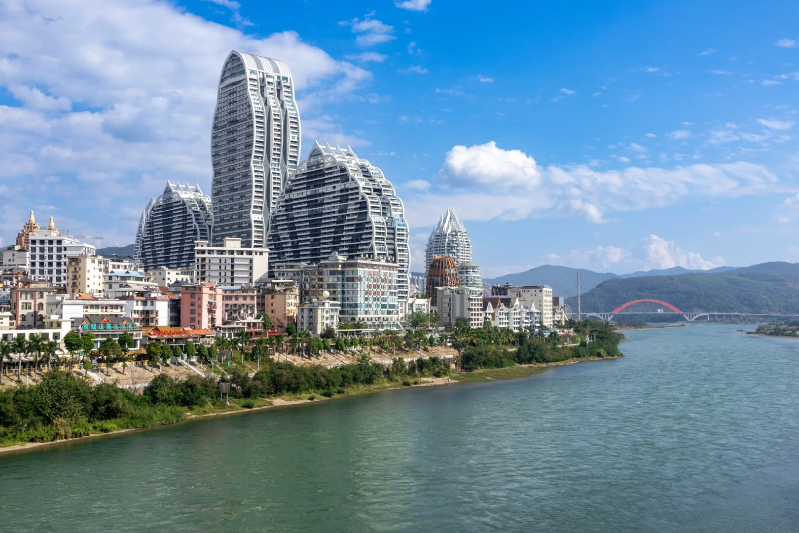 朋友圈被问爆了！这18张图都以为我在国外！