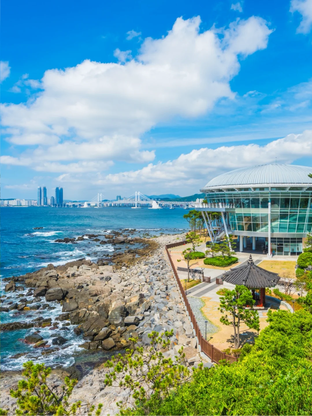 釜山比首尔好玩太多了，性价比更高！