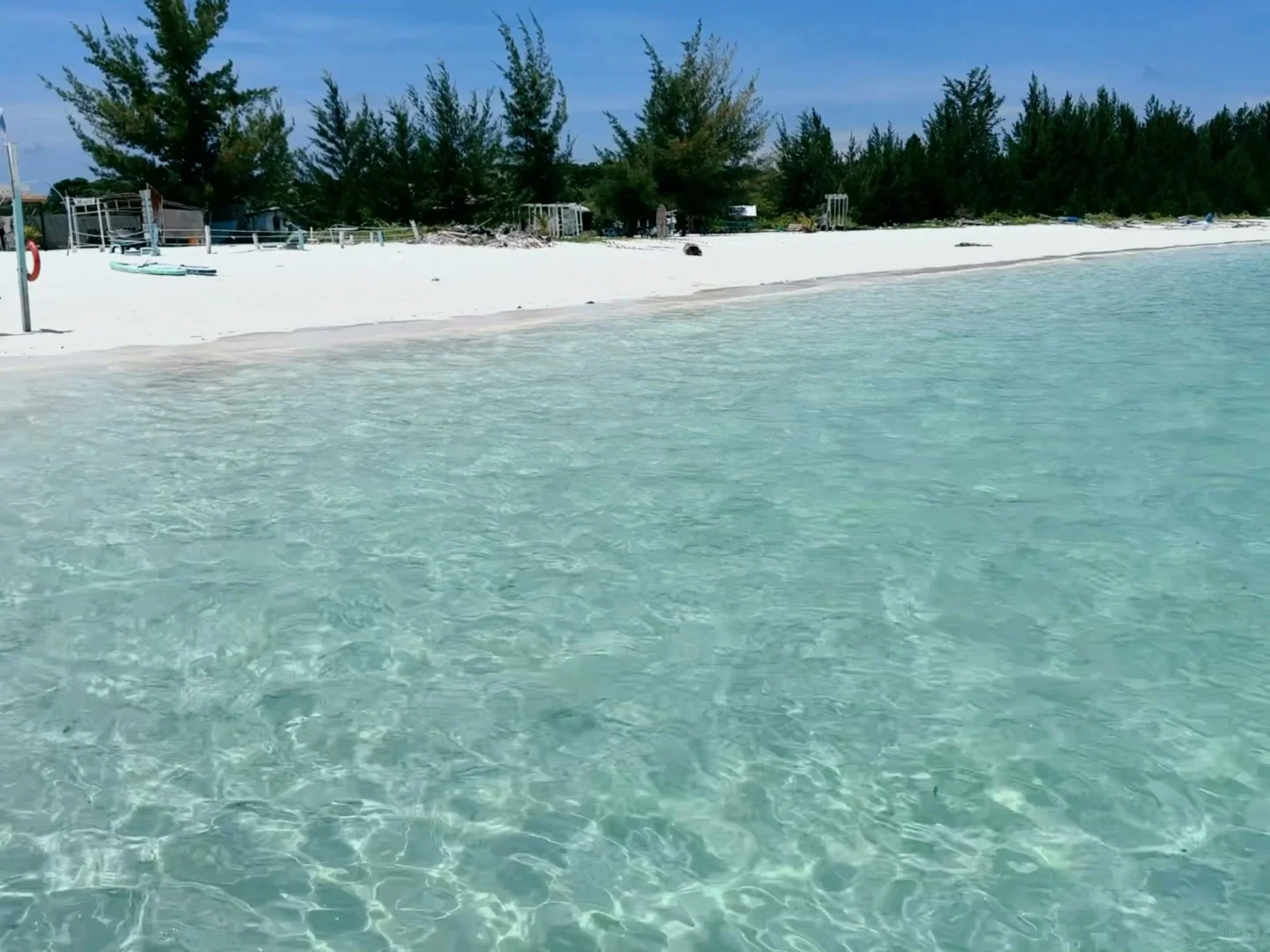 别信“小众海岛”鬼话!北海涠洲岛明明藏着….