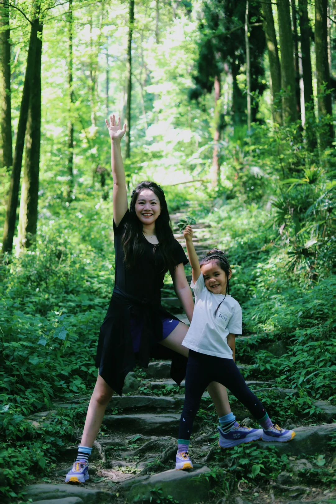 成都📍1h直达！巨凉快！不费腿避暑宝藏徒步地