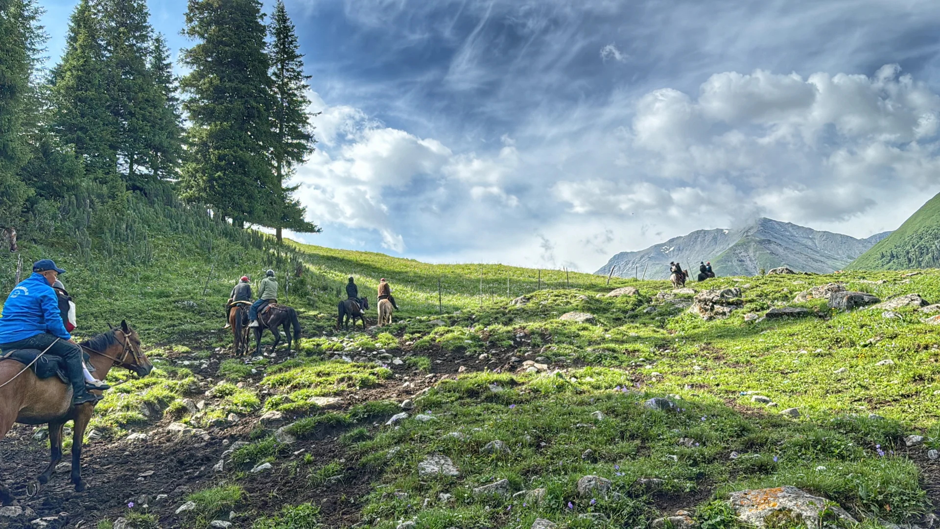 这可能是我吃的最美早餐吧🙊