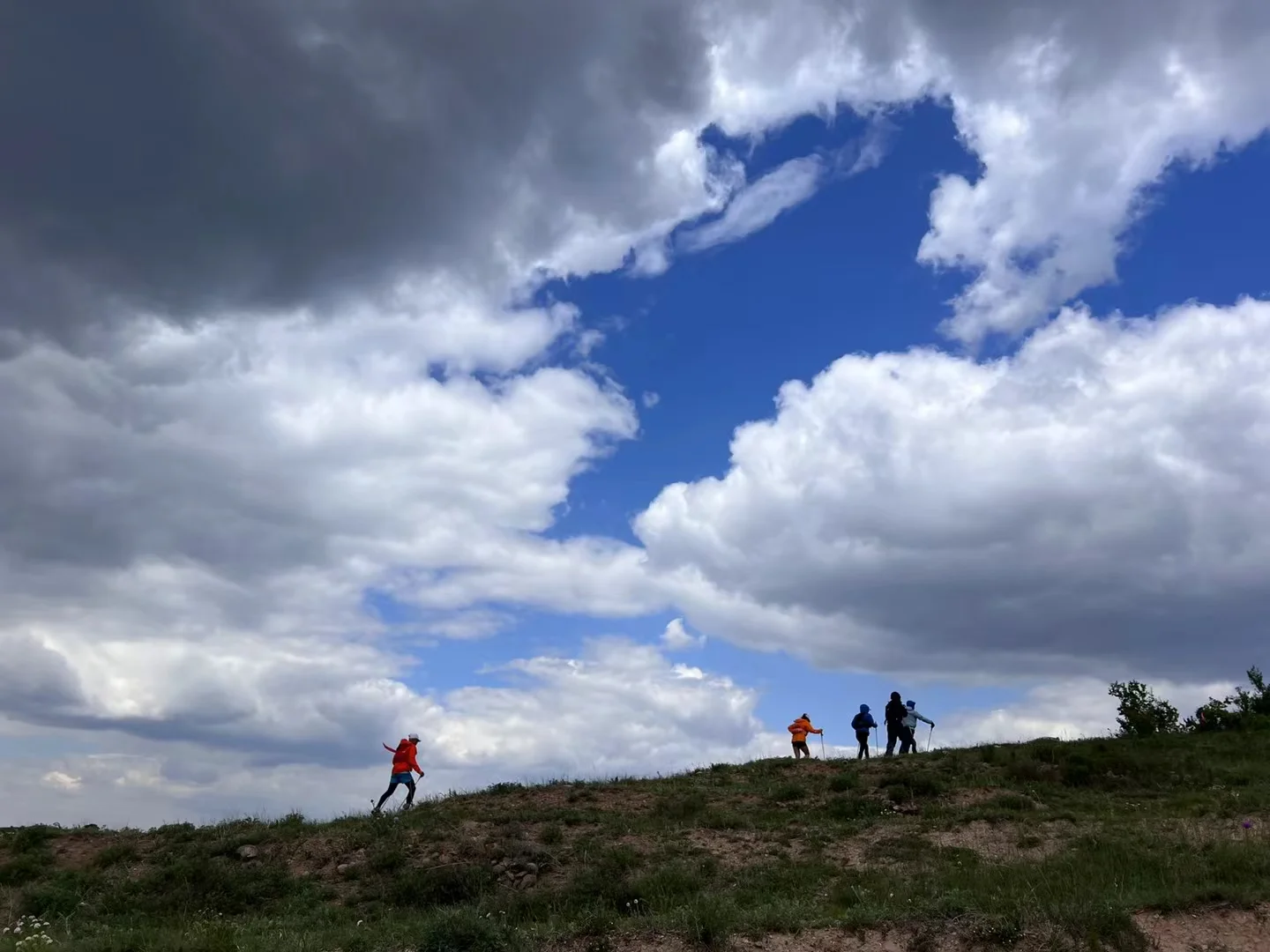 大境门越野赛最美的落日时光