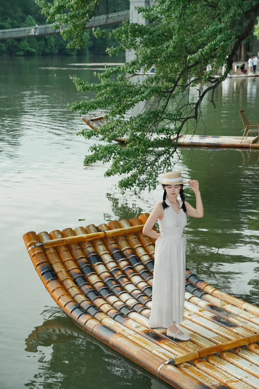 不是江南，是武汉东湖落雁竹筏