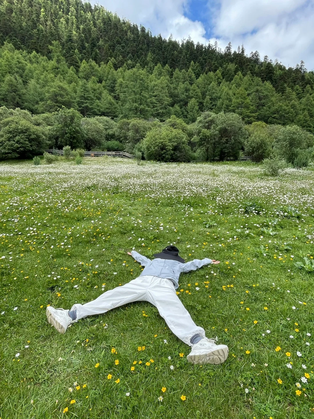 四川高原三大“顶流”九寨沟稻城四姑娘山攻略