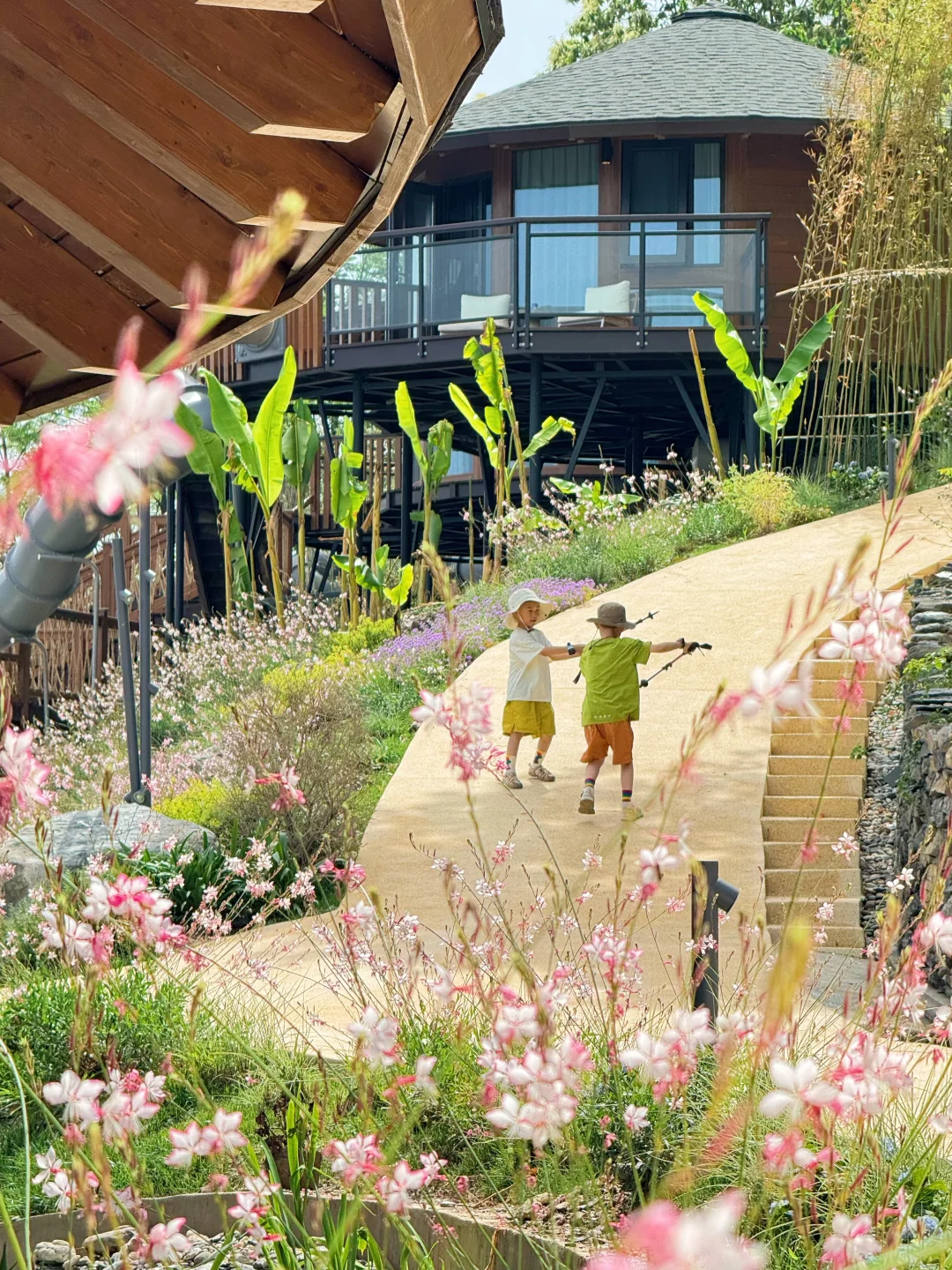 西安2天1夜✅带娃去童话森林住木屋玩瀑布~