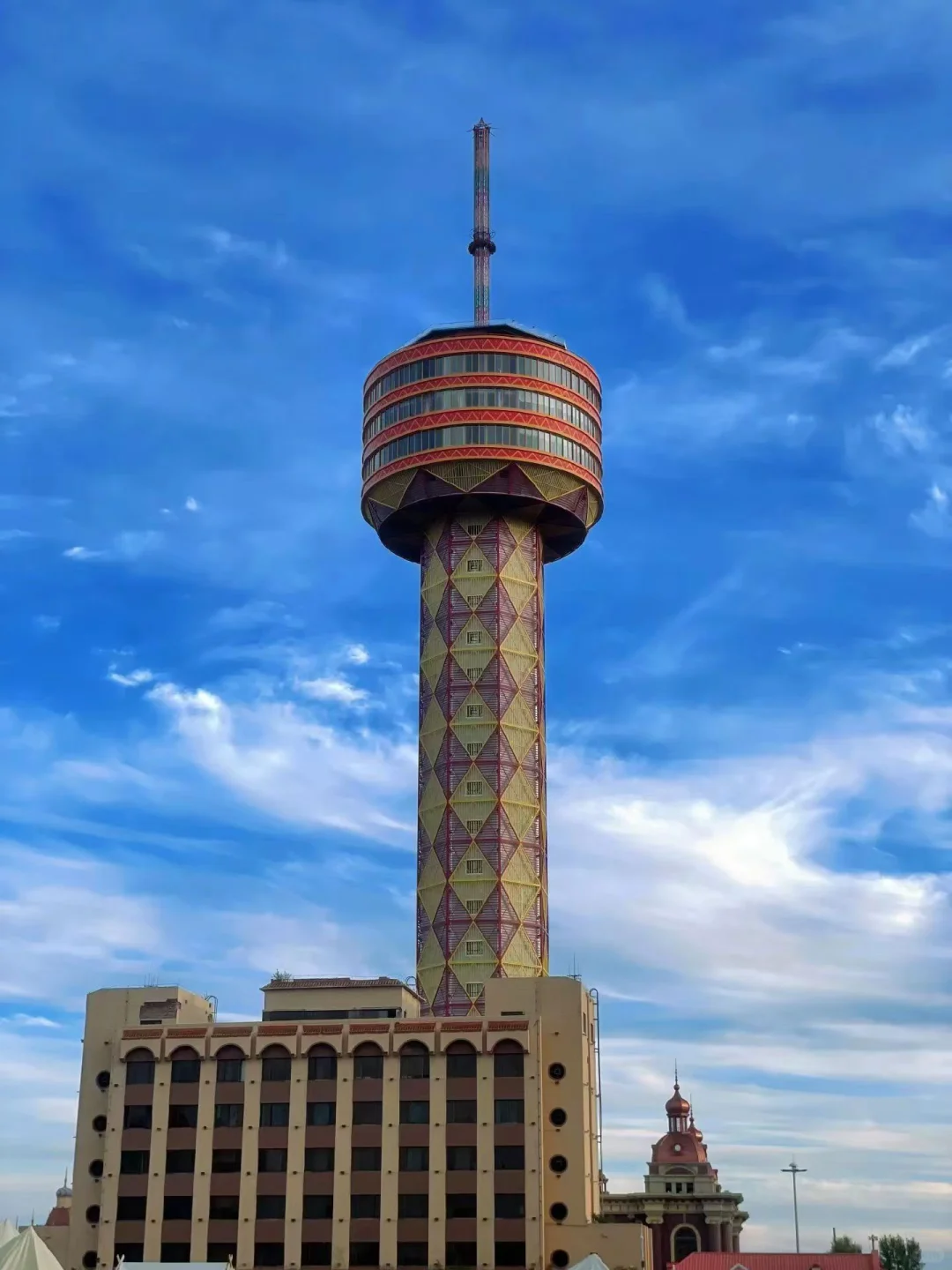 此生一定要去的打卡地 套娃广场