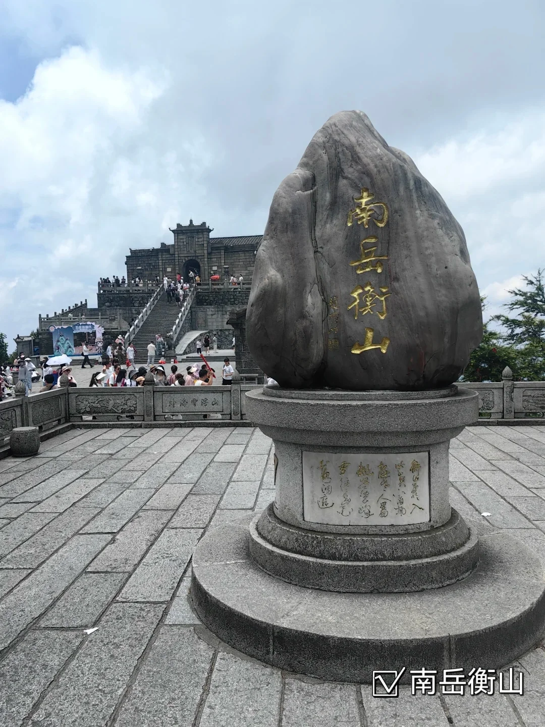 旅行清单里一定要有的湖南