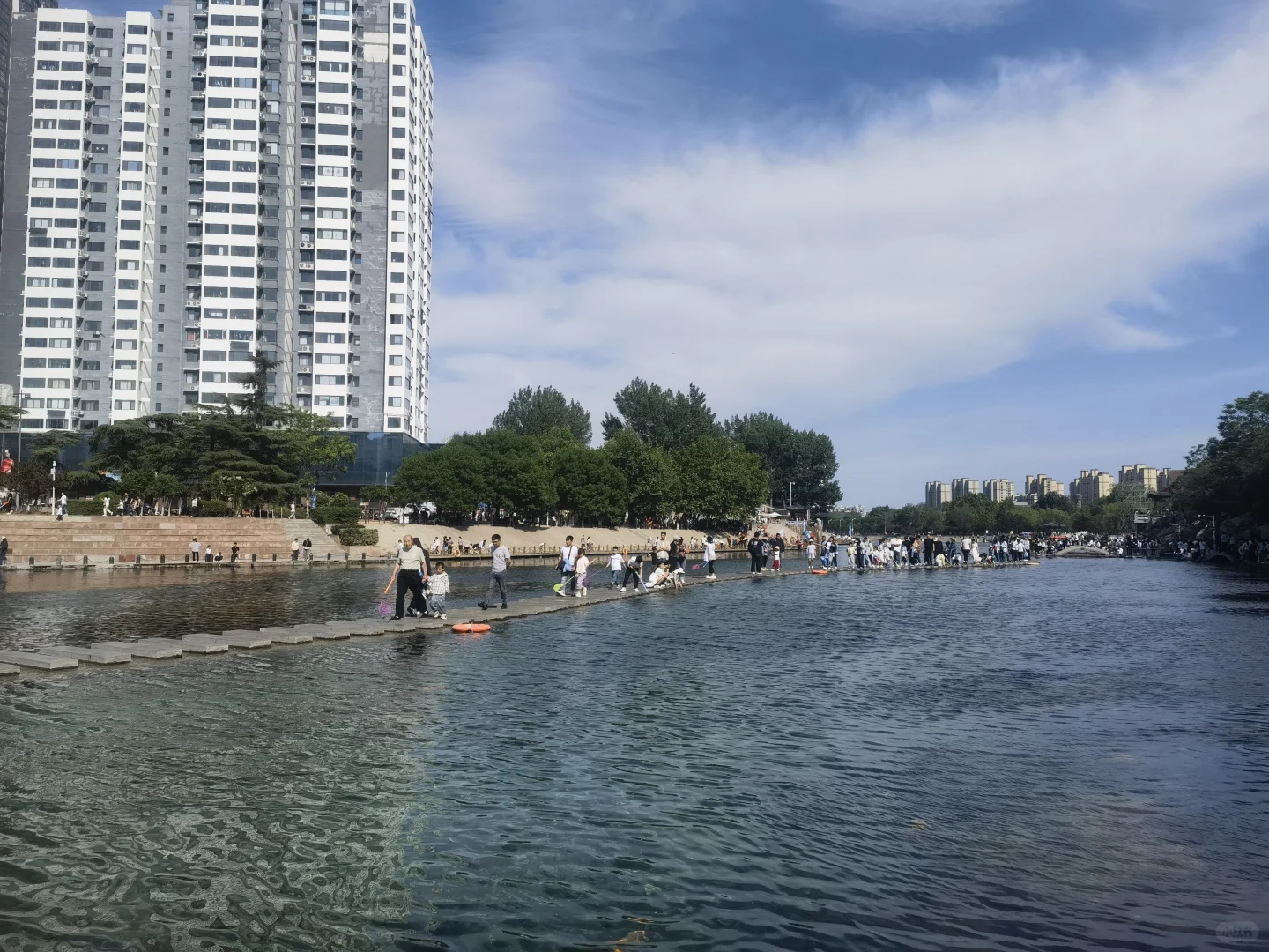 这里是河北省邯郸市的趵突泉